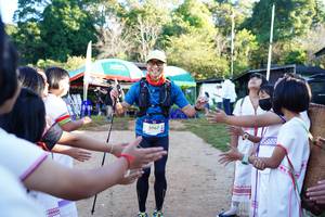 BIB: 2967
                            <button type="button" onclick="openModal(18990761)" class="btn btn-primary btn-sm float-right btn-popup" data-toggle="modal" data-target=".modal-high-quality">
                        <i class="fas fa-shopping-cart"></i> Add to Cart
                    </button>
                                            <button type="button" onclick="isThisMe(18990761, true)" class="btn btn-success btn-sm float-right btn-popup btn-isme hidden" data-toggle="tooltip" data-placement="bottom" title="นี่คือรูปของคุณใช่ไหม คลิกที่นี่เพื่อเอาเข้าอัลบั้ม">
                        <i class="fas fa-plus"></i> Add to album
                    </button>
                    <button type="button" onclick="isThisMe(18990761, false)" class="btn btn-warning btn-sm float-right btn-popup btn-isnotme hidden">
                        <i class="fas fa-ban"></i> Remove from album
                    </button>